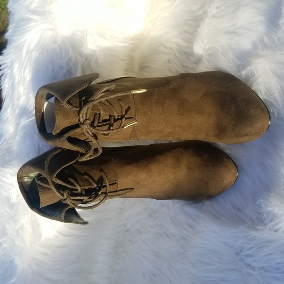 Boot Season Is Here!!! - Picture 8 of 9